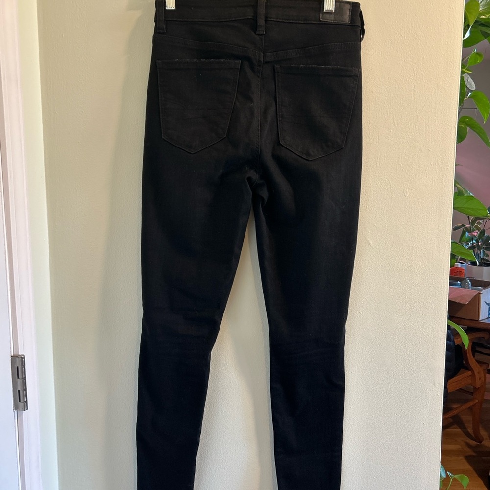 NWOT American Eagle Next Level Stretch Women's Black Skinny Jeans Size 8